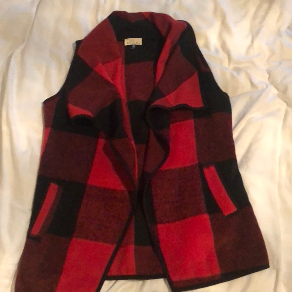 Buffalo plaid drape vest